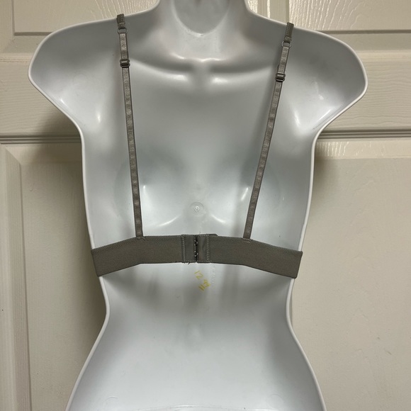 Youmita Grey Waffle Weave Bralette - Picture 4 of 12
